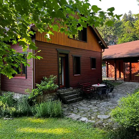 Nad Potokiem * Miedzygorze