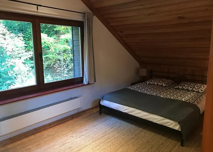 Nad Potokiem * Miedzygorze