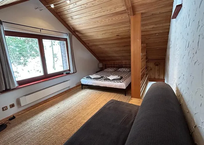 Nad Potokiem * Miedzygorze