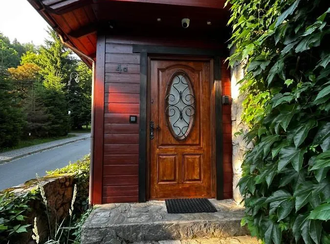 Nad Potokiem * Miedzygorze